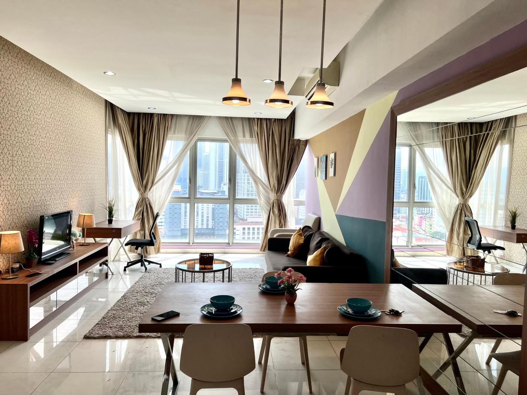 Regalia Service Suites Klcc Skypool Kuala Lumpur Room photo